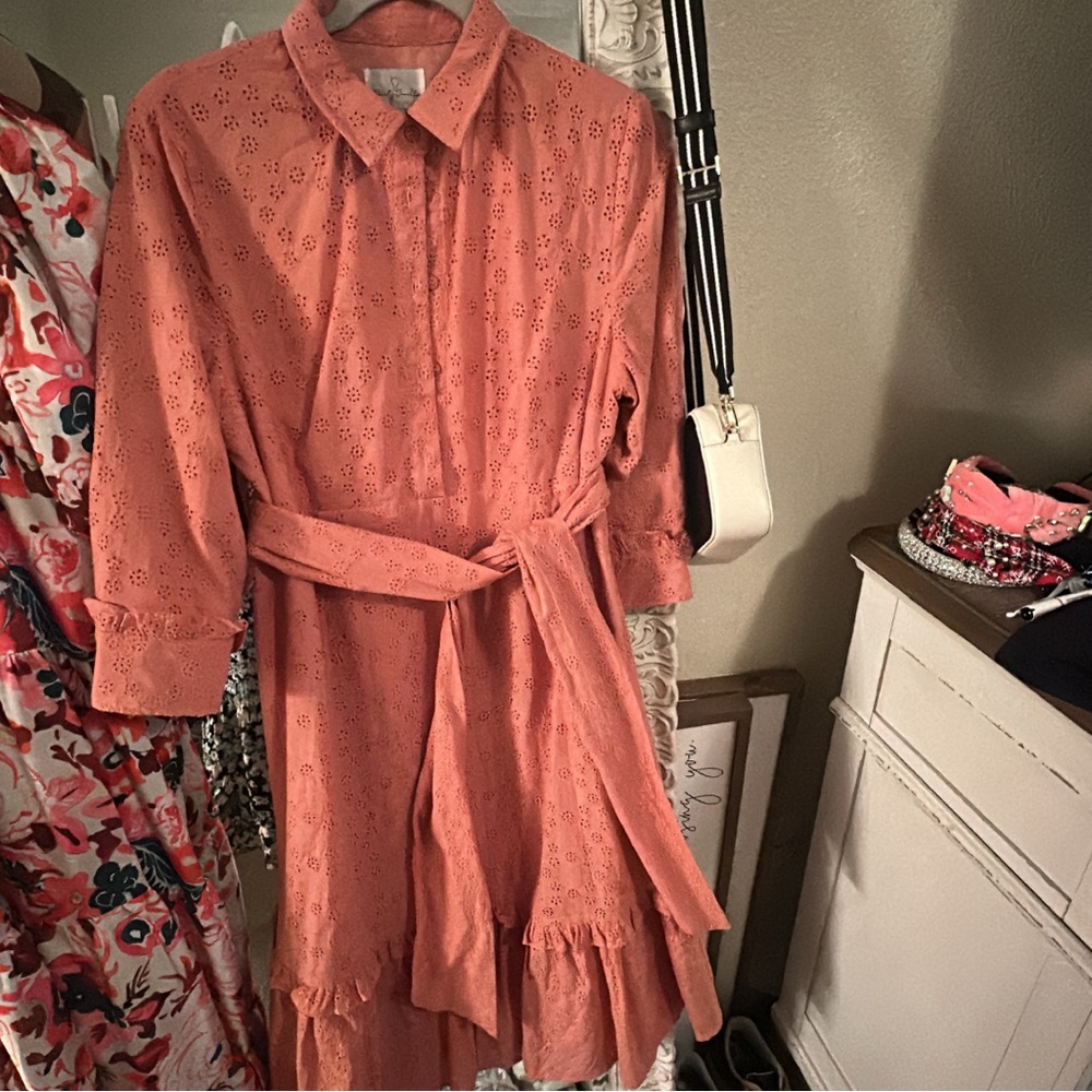 Dainty Jewells Pink Midi Dress with Notched Collar and Cuffed Sleeves